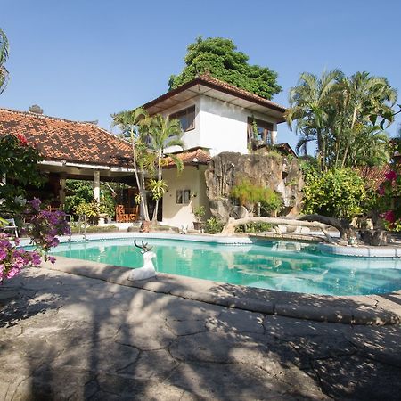 Hotel Bali Warma Denpasar  Exterior photo
